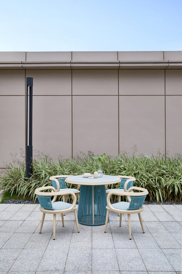 COMEDOR CIRCULAR CON 4 SILLAS (3270CI)
