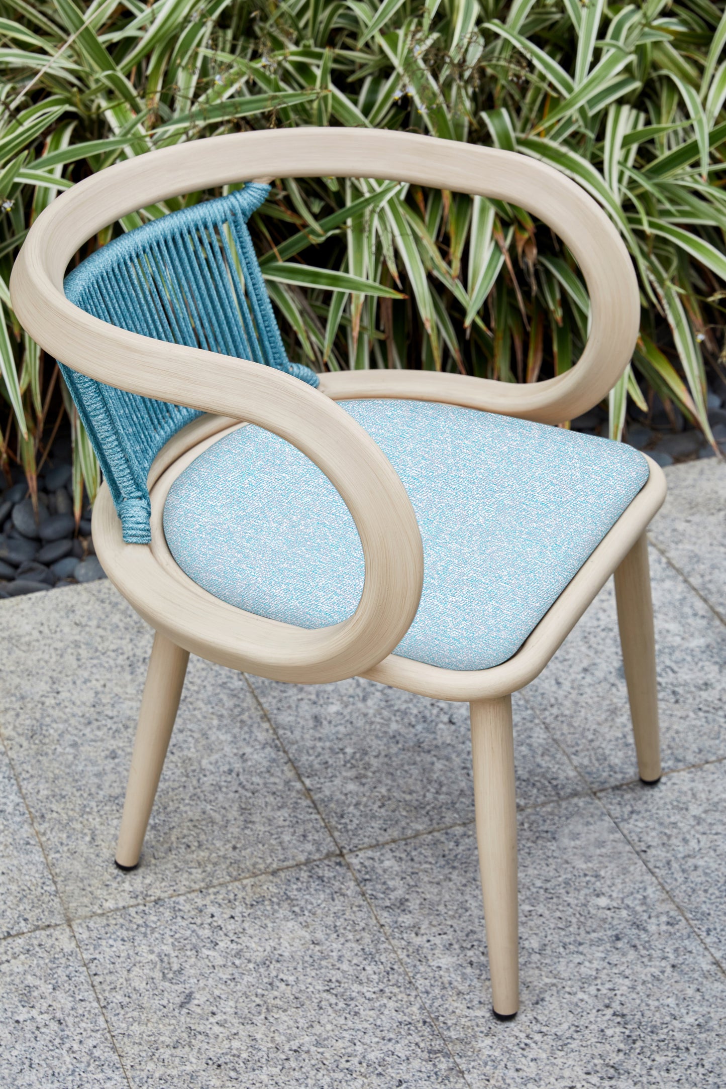 COMEDOR CIRCULAR CON 4 SILLAS (3270CI)