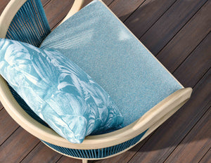 JUEGO DE SALA 2-1-1 ASIENTO TAPIZ AZUL C/ALMOHADAS (8342)